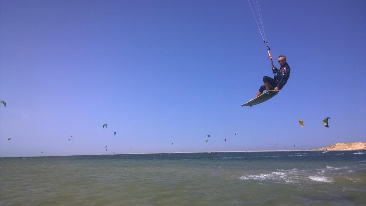 High Flyers Kite House Hotel Tarifa Eksteriør billede